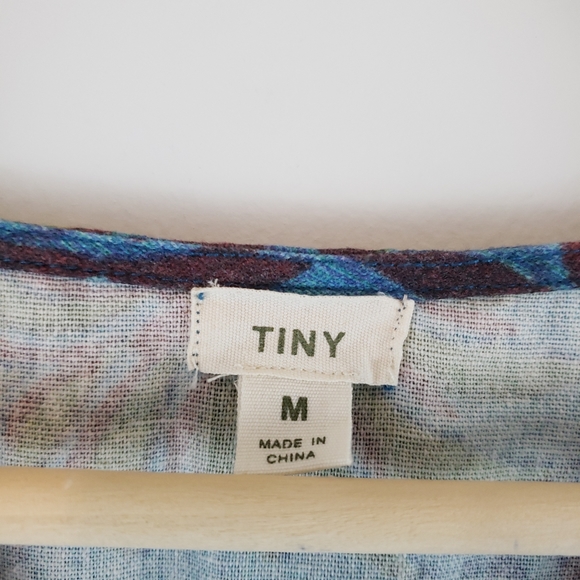 Anthropologie Tiny Women's Blue Floral V-Neck Cap Sleeve Blouse - Picture 6 of 8